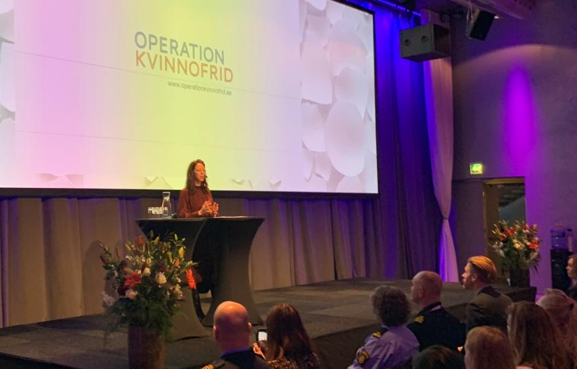 Jämställdhetsminister Åsa LIndhagen